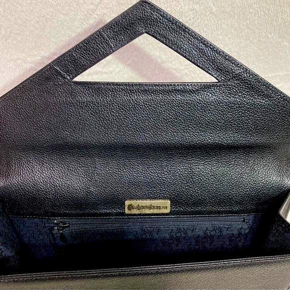 AUTHENTIC YSL Saint Laurent black leather clutch Bag gold logo cut out vintage - Picture 5 of 7